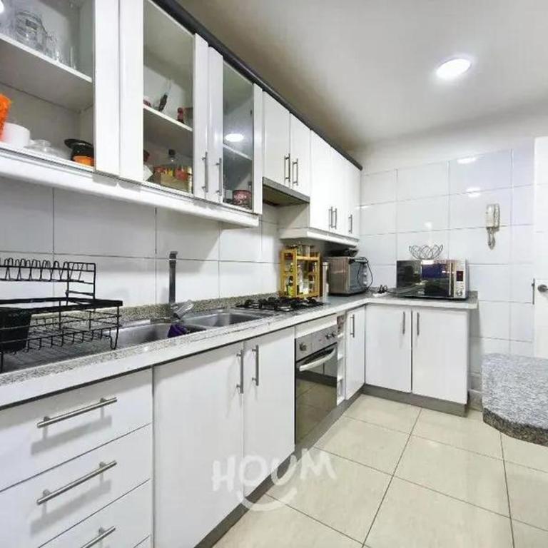 Hermoso departamento en Huechuraba - Apartamento de 3 dormitorios - 8