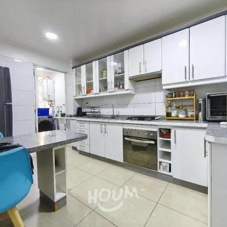 Hermoso departamento en Huechuraba - Apartamento de 3 dormitorios - 26
