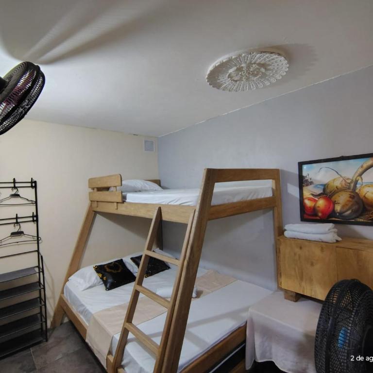 Económica Cómoda con ventilador Triple en Cartagena a 5 min de Cruceros y del Centro - Triple Room - 3