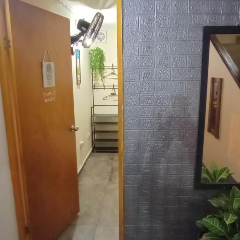 Económica Cómoda con ventilador Triple en Cartagena a 5 min de Cruceros y del Centro - Triple Room - 4