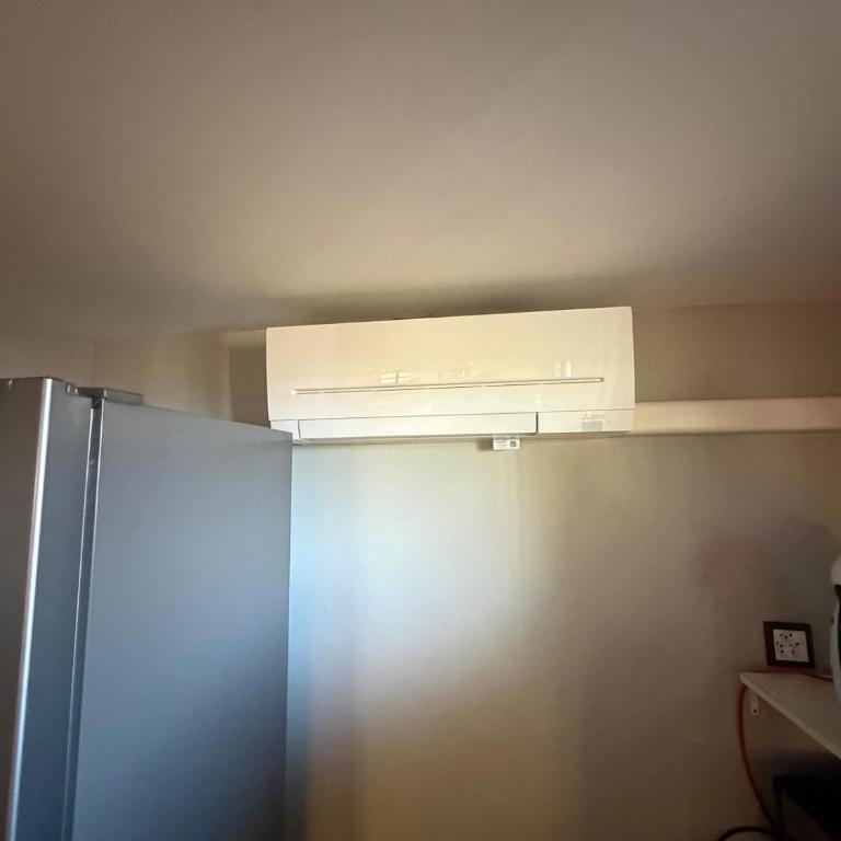Cozy studio in a chalet Netflix Parking - Two-Bedroom Apartment - 15