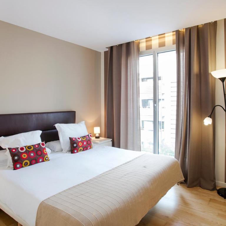 Durlet Beach Apartments - Three-Bedroom Apartment - 1