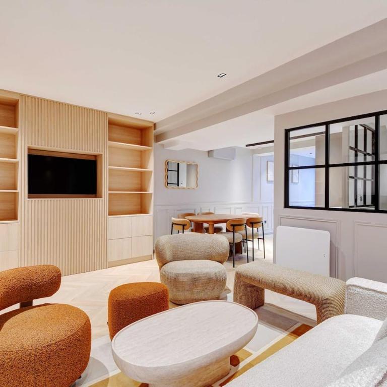 Le Grand Paris Apartments - Camera Familiare - 11