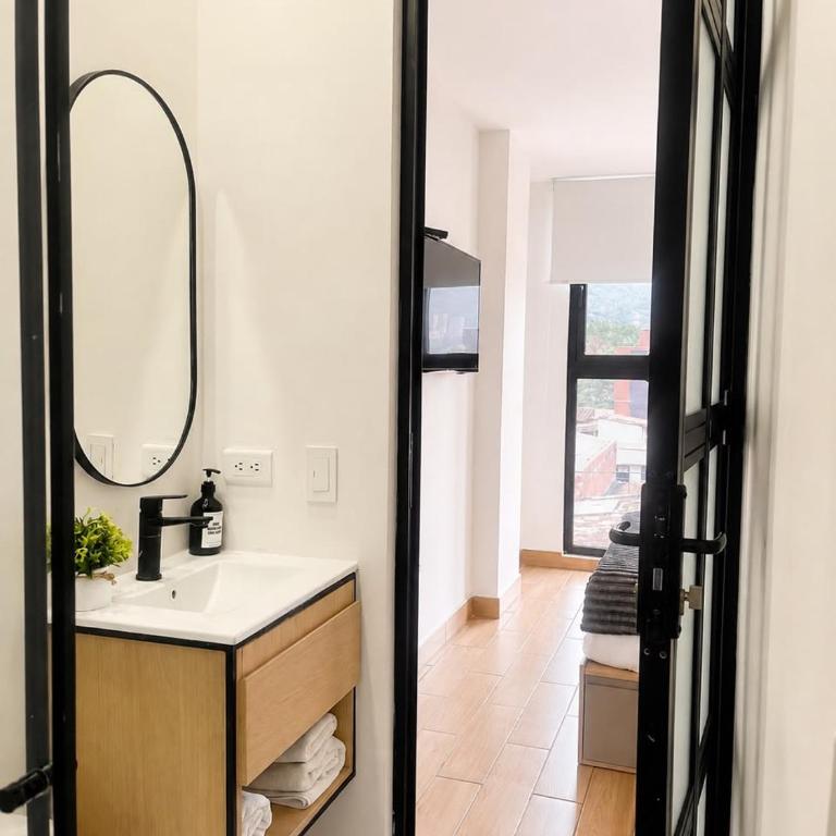 80Cooliving Medellín - Apartamento Superior - 8