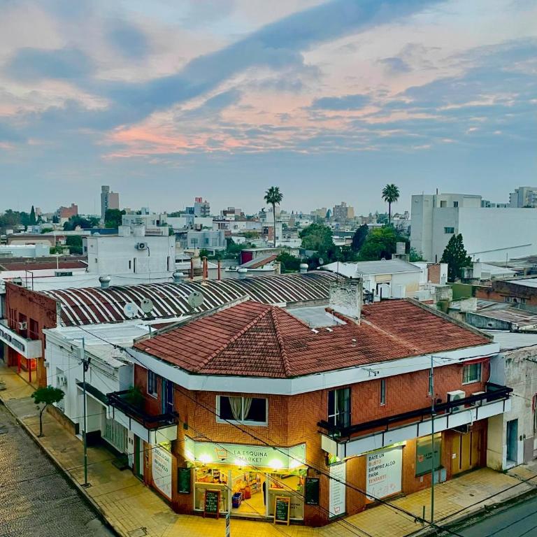 Lindo Departamento Centro San Nicolás Con Cochera - Apartamento de 2 dormitorios - 20