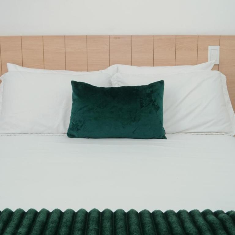 80Cooliving Medellín - Habitación con cama grande - 2