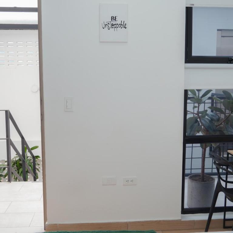 80Cooliving Medellín - Habitación con cama grande - 7