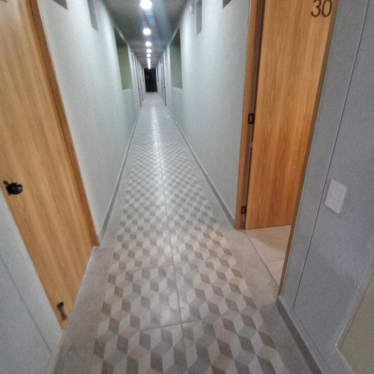 Cartagena Apartamento 2 dormitorios 2 baños en Edificio Confortable piscina, gym, coworking, salón, parqueadero, sobre avenida principal - Two-Bedroom Apartment - 18
