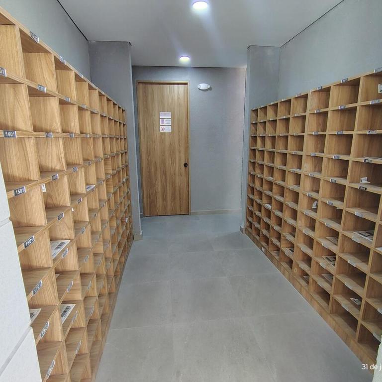 Cartagena Apartamento 2 dormitorios 2 baños en Edificio Confortable piscina, gym, coworking, salón, parqueadero, sobre avenida principal - Two-Bedroom Apartment - 43