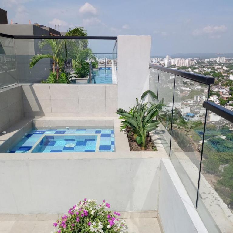 Cartagena Apartamento 2 dormitorios 2 baños en Edificio Confortable piscina, gym, coworking, salón, parqueadero, sobre avenida principal - Two-Bedroom Apartment - 46