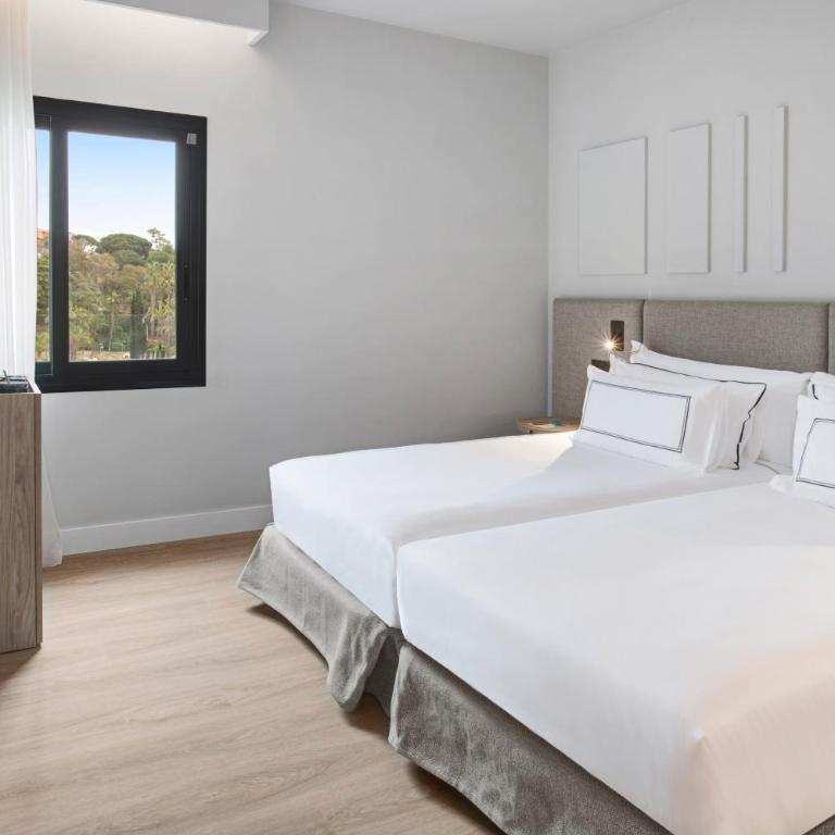 Meliá Lloret de Mar - Family Melia Guestroom - 3