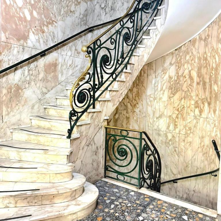 View of the Obelisco! Birthplace of Tango, Wine and Polo - Apartamento de 1 dormitorio - 8