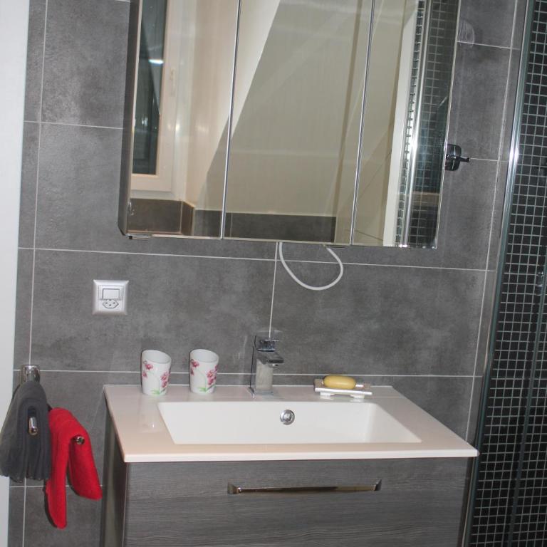 New appartment Design Montreux - Apartment mit Seeblick - 12