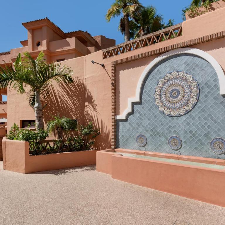 Altea Marbella - Two-Bedroom Deluxe Apartment with Garden View - 4