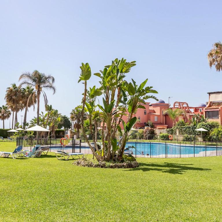 Exclusive Alamos Beach - Apartamento de 2 dormitorios con terraza y vistas al mar - 2