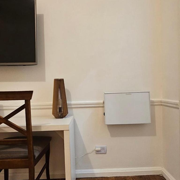 With a balcony overlooking the Obelisco, between Jacarandas and Tango - Apartamento de 1 dormitorio - 7
