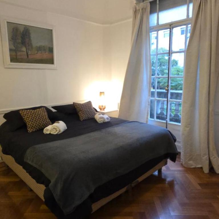 With a balcony overlooking the Obelisco, between Jacarandas and Tango - Apartamento de 1 dormitorio - 2