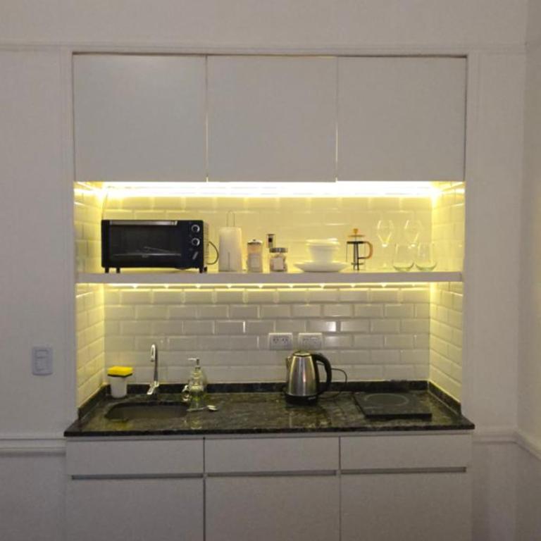 With a balcony overlooking the Obelisco, between Jacarandas and Tango - Apartamento de 1 dormitorio - 3