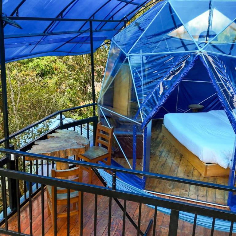 Villas del Rio Glamping - King Room with Mountain View - 25