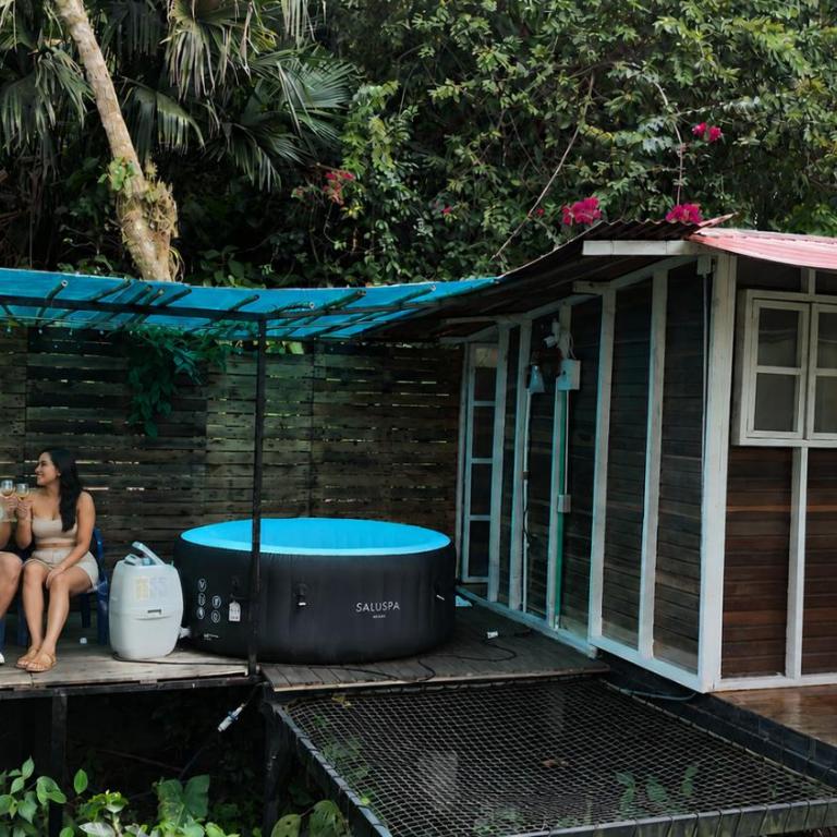 Villas del Rio Glamping - Deluxe Double Room with Balcony - 10