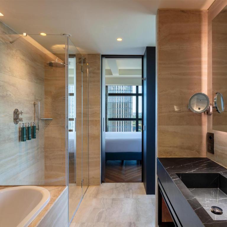 Hilton Rome Eur La Lama - Executive Eckzimmer mit Kingsize-Bett und Zugang zur Lounge - 5