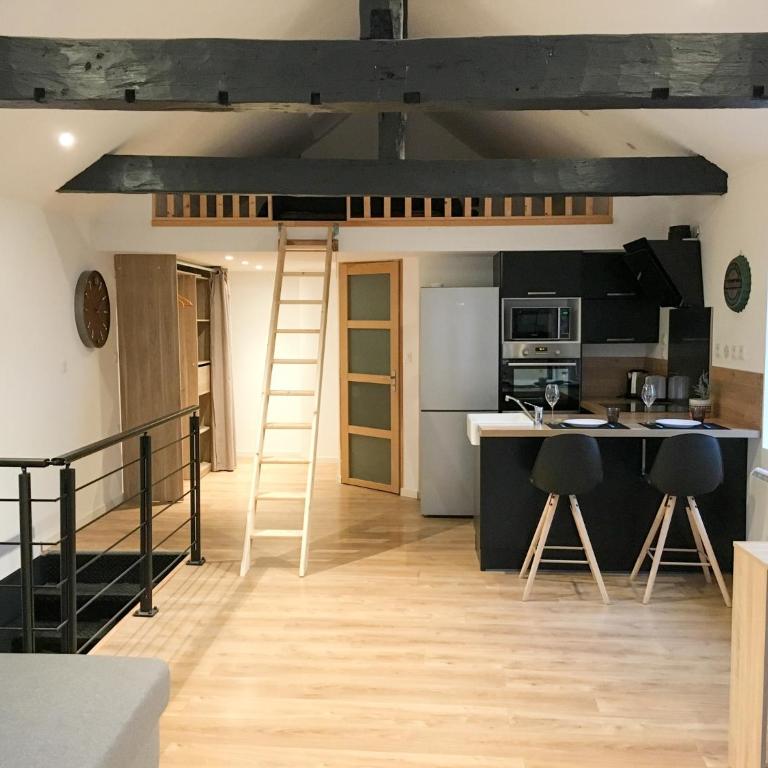 Loft lumineux Hyper-centre - Canal plus - TV Connectée - Apartment mit 1 Schlafzimmer - 1