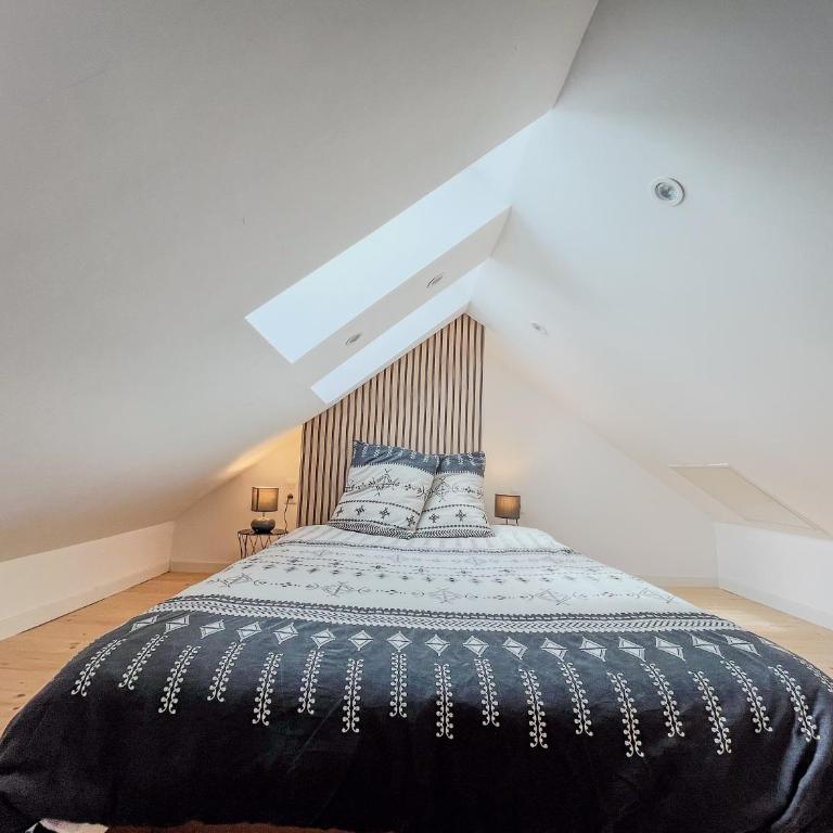 Loft lumineux Hyper-centre - Canal plus - TV Connectée - Apartment mit 1 Schlafzimmer - 2