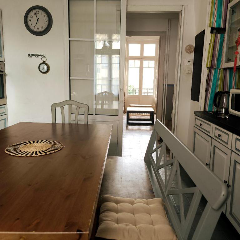 Maison 4 chambres 10 mins de la plage - Quartier Torcatis - Maison 4 Chambres - 28