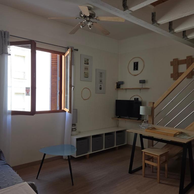 Centre ville Appartement climatisé - One-Bedroom Apartment - 11