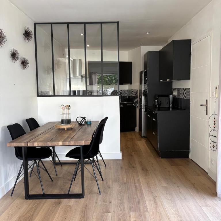 Maison en plein cœur de saint Barnabé - Haus mit 1 Schlafzimmer - 2