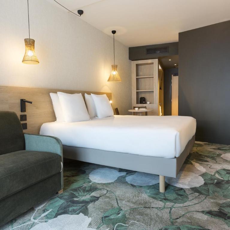 MERCURE NIMES CENTRE ARENES - Suite Familiale avec Vue sur le Jardin - 5