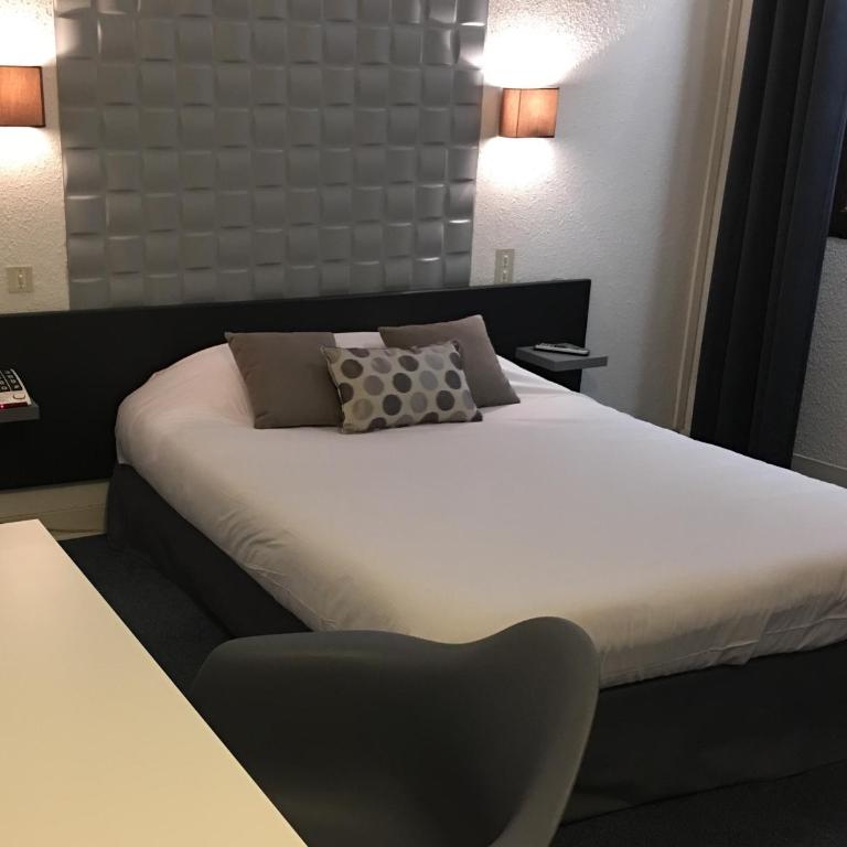 Hôtel De La Loge - Chambre Double Standard - 9