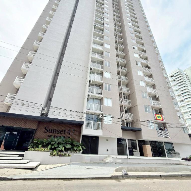 Exclusive 3 Bedroom Apartment - Sunset 47 - Apartment - 15