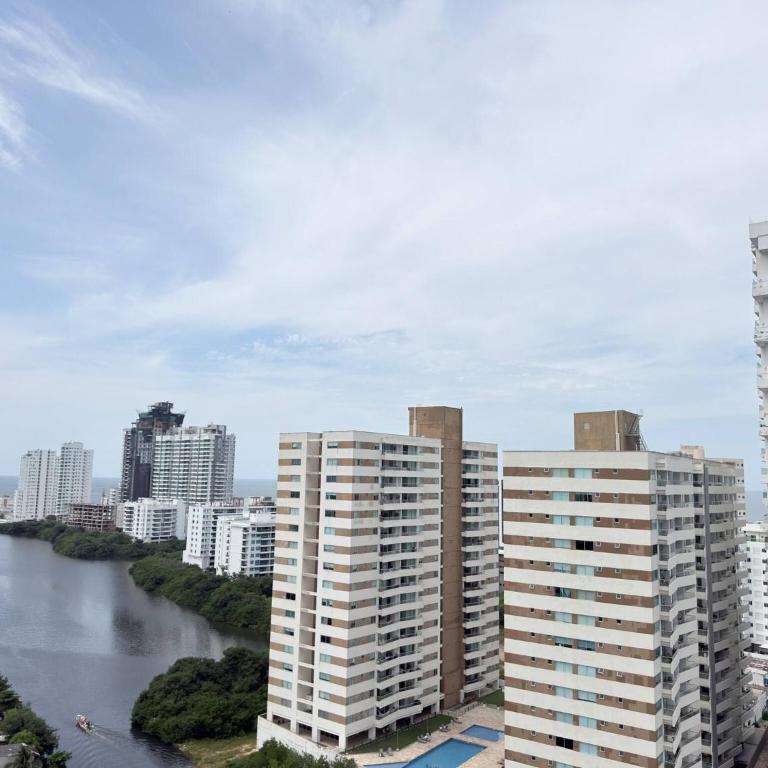 Exclusive 3 Bedroom Apartment - Sunset 47 - Apartment - 22
