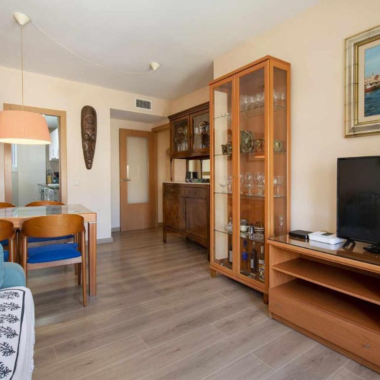 Miquel 2 – Apartamento con Parking, Wifi y A/C - Apartamento de 2 dormitorios - 2