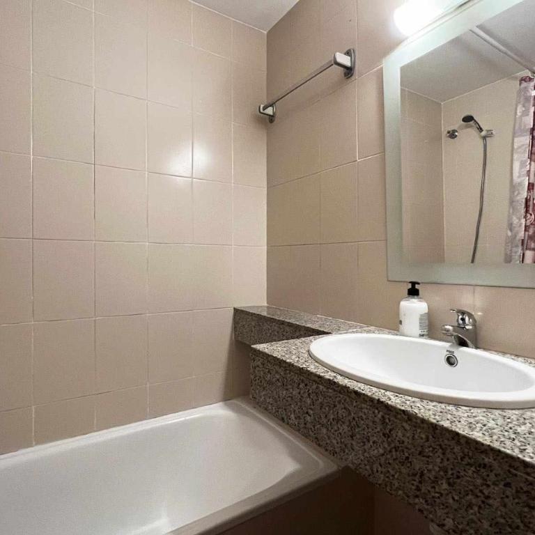 Miquel 2 – Apartamento con Parking, Wifi y A/C - Apartamento de 2 dormitorios - 43