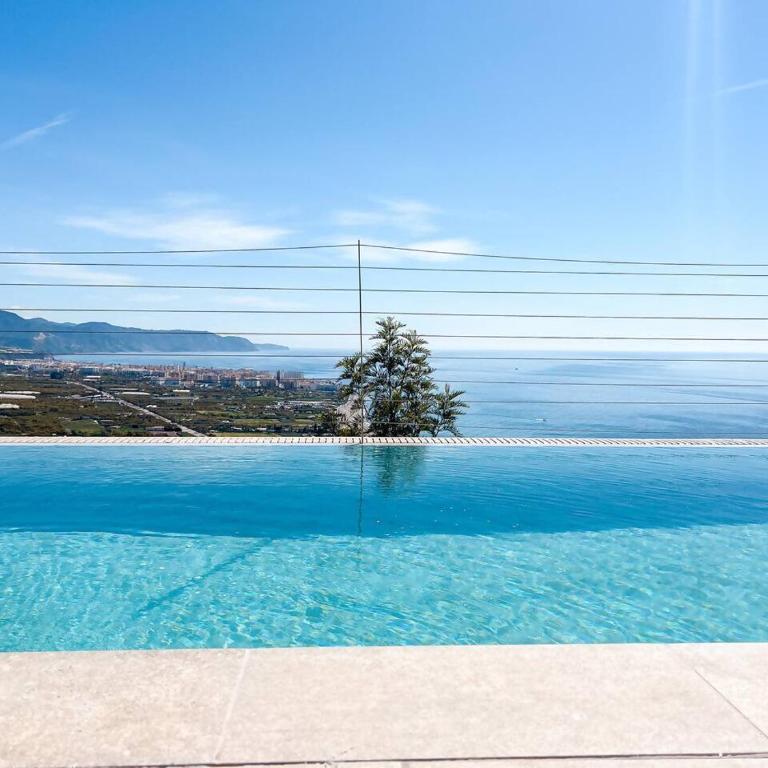 VillaTierra. Luxury villa. Best views in Nerja - Villa Deluxe - 2