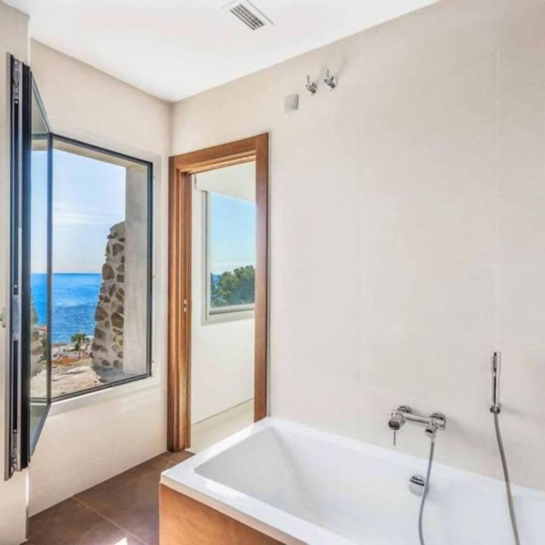 VillaTierra. Luxury villa. Best views in Nerja - Villa Deluxe - 17