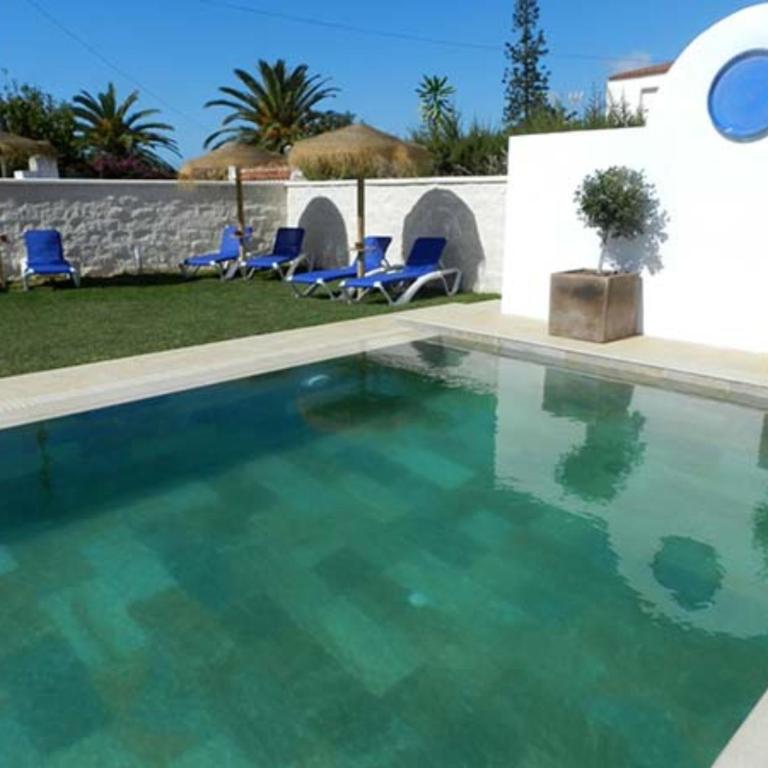 Los Tartessos 4 - One-Bedroom Apartment with Garden - 15