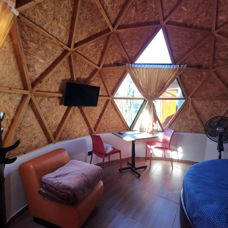 Charming Lodge Retreat in Tinjac, Colombia - Habitación Familiar - 15