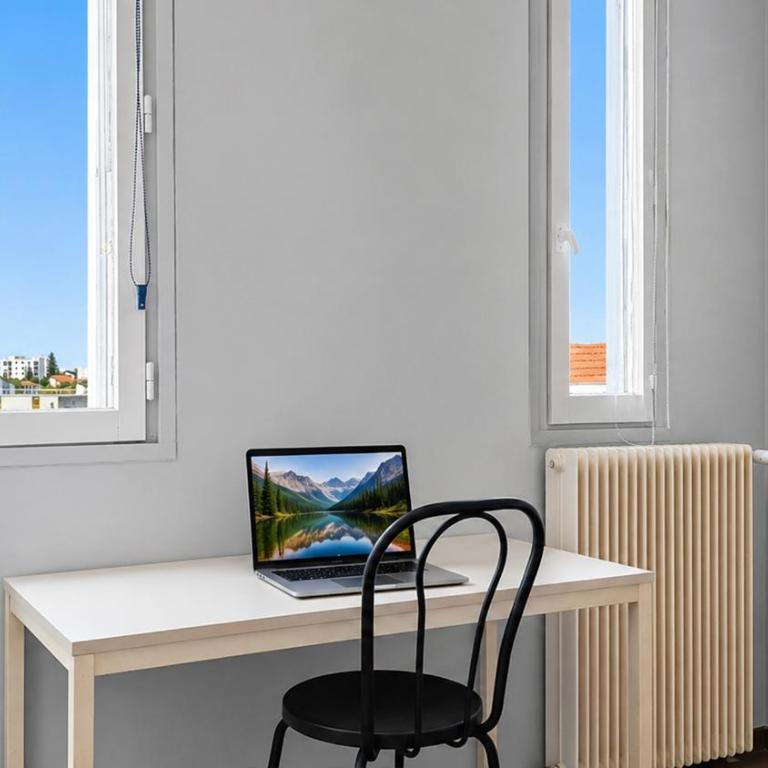 Grand T4 Balcon Proche Aéroport Lyon - Apartamento de 3 dormitorios - 17