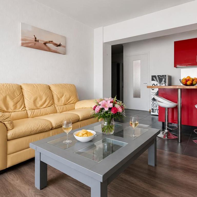Grand T4 Balcon Proche Aéroport Lyon - Apartamento de 3 dormitorios - 6