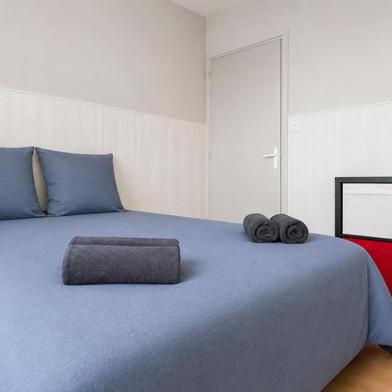 Grand T4 Balcon Proche Aéroport Lyon - Apartamento de 3 dormitorios - 25