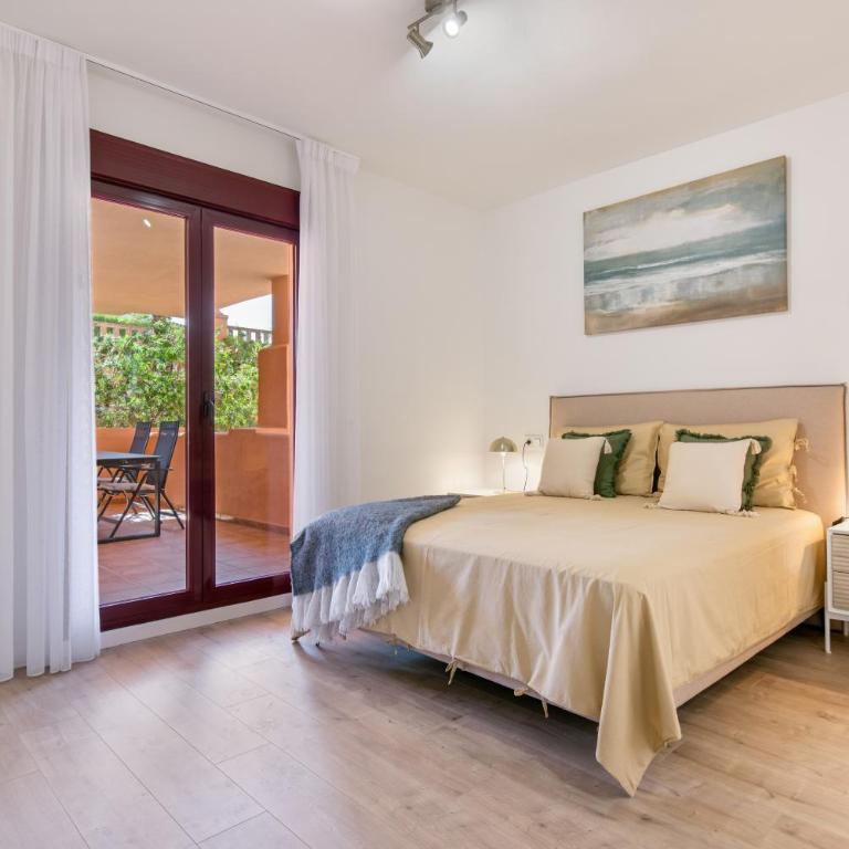Altea Marbella - Two-Bedroom Deluxe Apartment with Garden View - 6