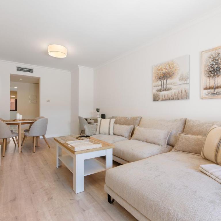 Altea Marbella - Two-Bedroom Deluxe Apartment with Garden View - 8