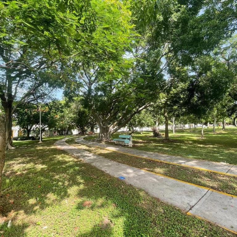 Fun and relax suite beside a park, 10 min to beaches - Apartamento - 13