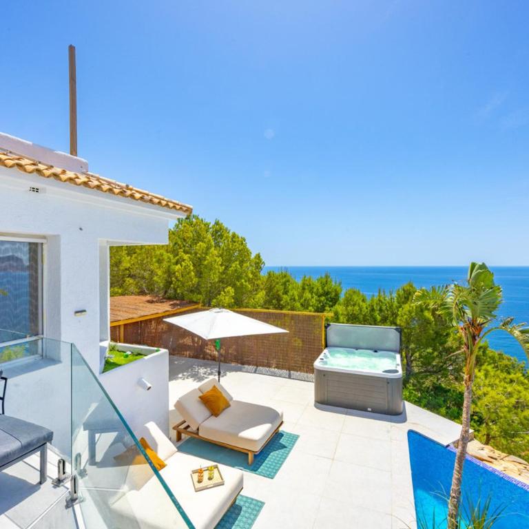 Villa Infinitysea - PlusHolidays - Villa Deluxe - 89