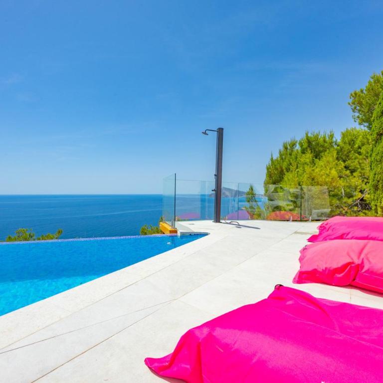 Villa Infinitysea - PlusHolidays - Villa Deluxe - 92