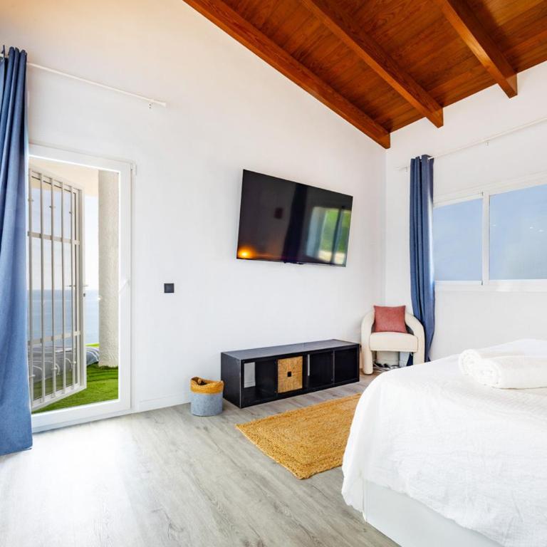 Villa Infinitysea - PlusHolidays - Villa Deluxe - 65