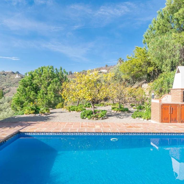 Cortijo De La Abuela - Villa mit Gartenblick - 16